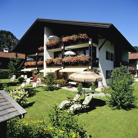 Haus Vierjahreszeiten Reit im Winkl Exterior photo